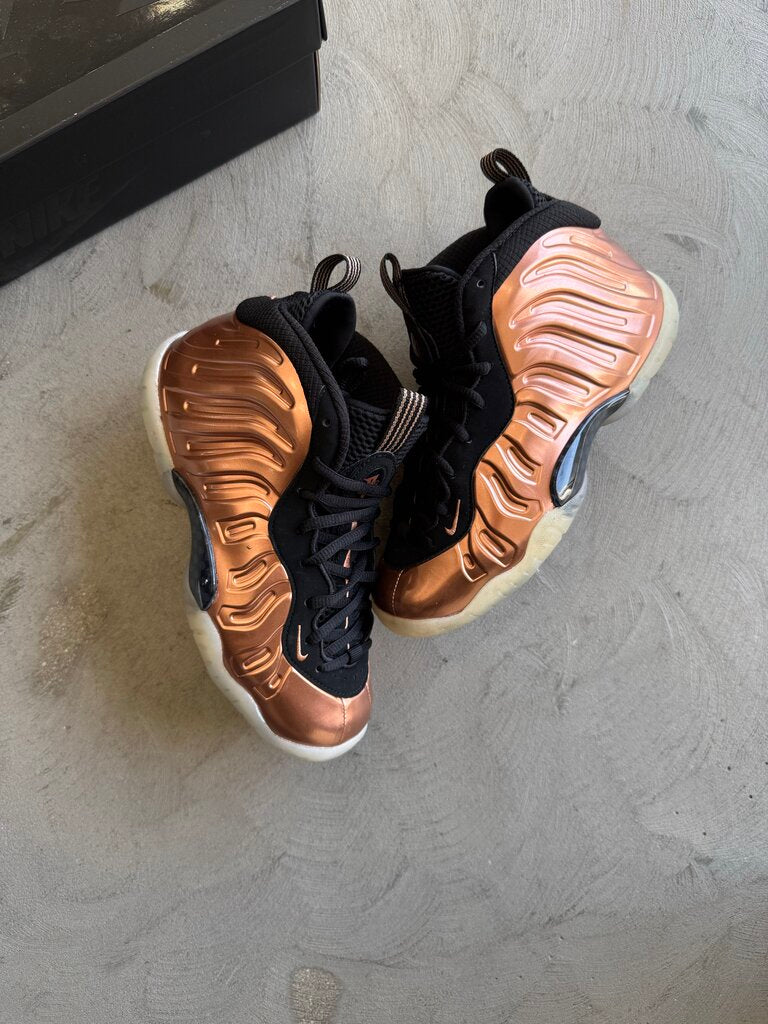 NIke Copper Foamposite Sz. 4Y