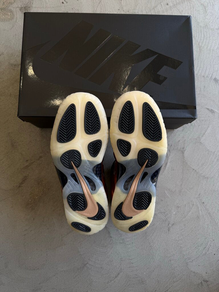 NIke Copper Foamposite Sz. 4Y