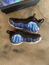 Nike Galaxy Foamposite Sz. 8.5