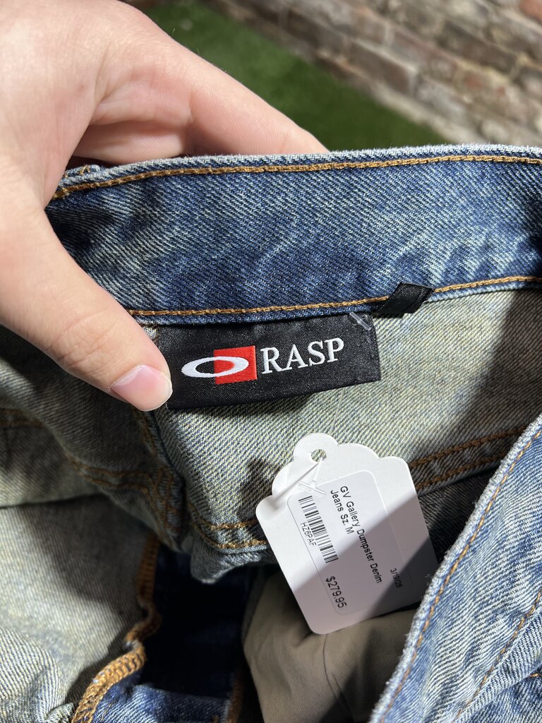 GV Gallery Dumpster Denim Jeans Sz. M