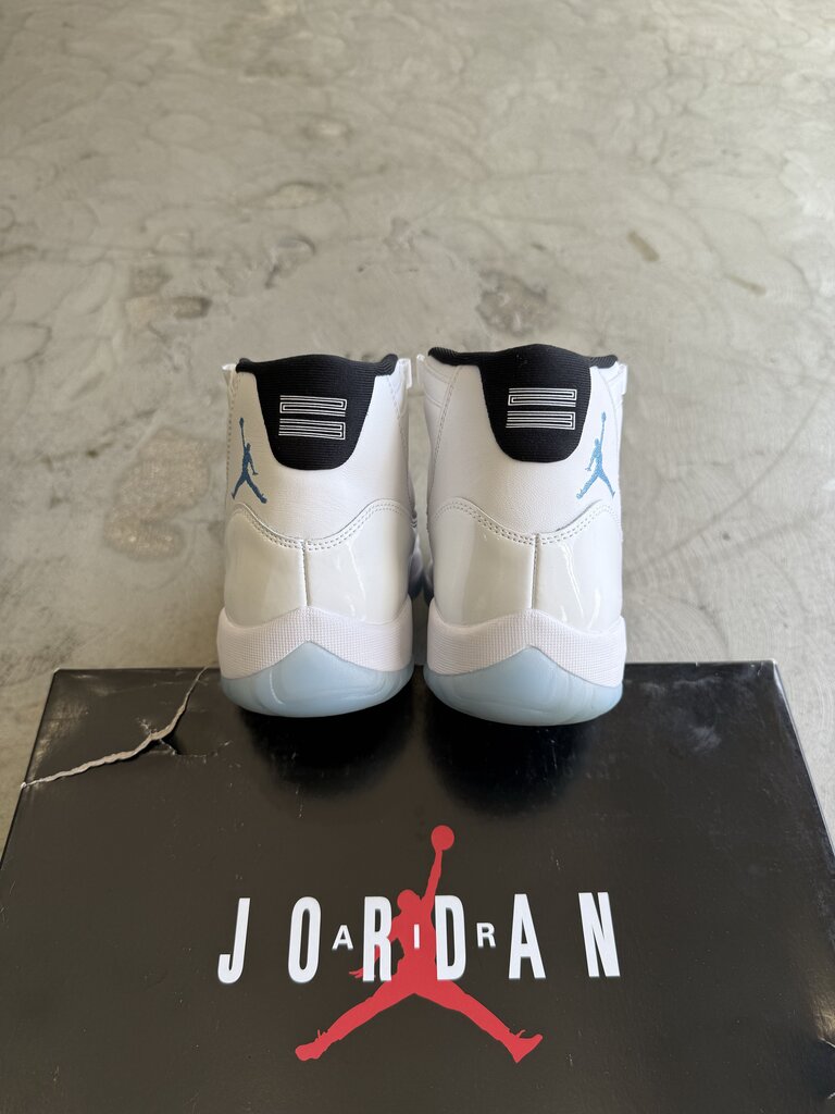 Jordan 11 Legend Blue Sz. 9 (nb)
