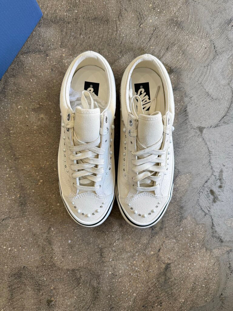 Vans Pearlized Old Skool White Sz. 8.5