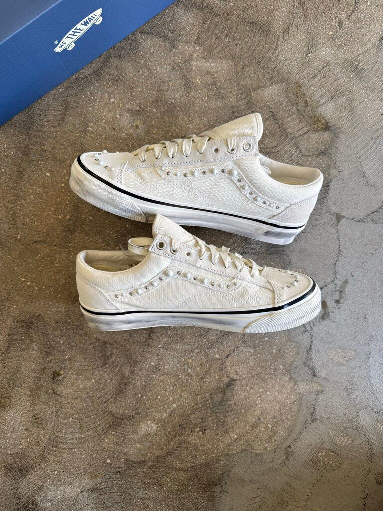 Vans Pearlized Old Skool White Sz. 8.5