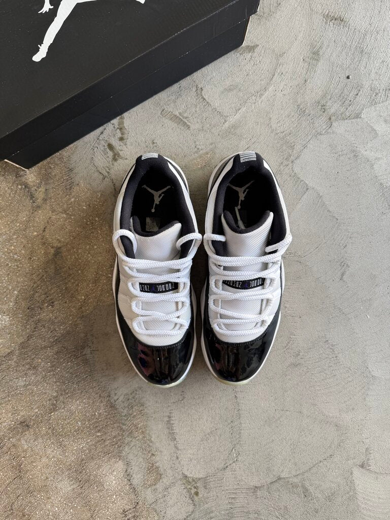 Jordan 11 Low Concord Sz. 10