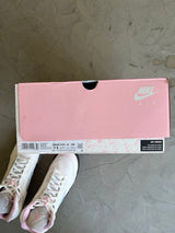 Jordan 5 Soft Pink Sz. 13