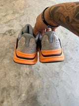 Yeezy Boost 700 Washed Orange Sz. 9 |No Box