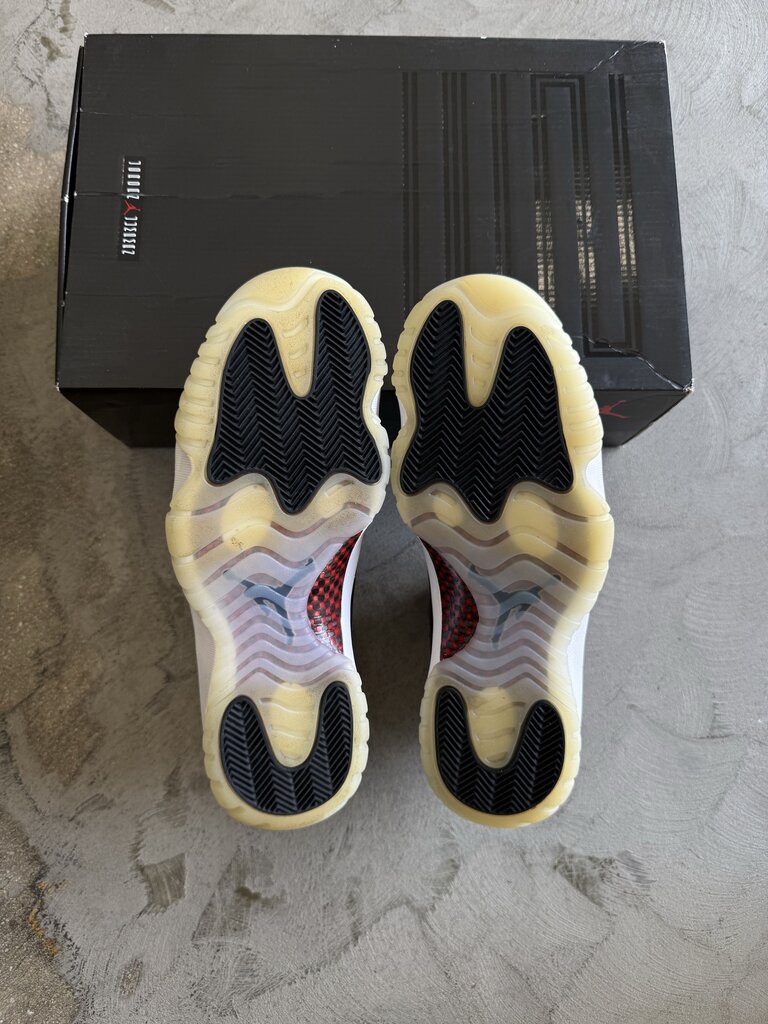 Jordan 11 72-10 Sz. 11