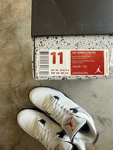 Jordan 4 White Cement Sz. 11