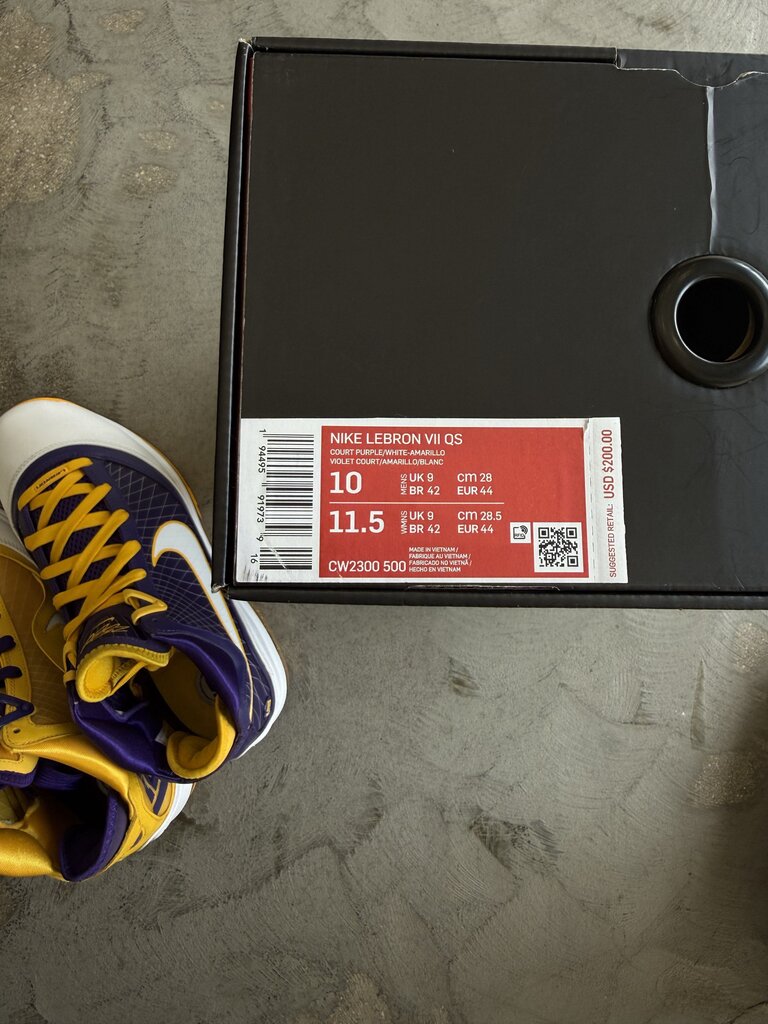 Nike Lebron 7 Lakers Sz. 10
