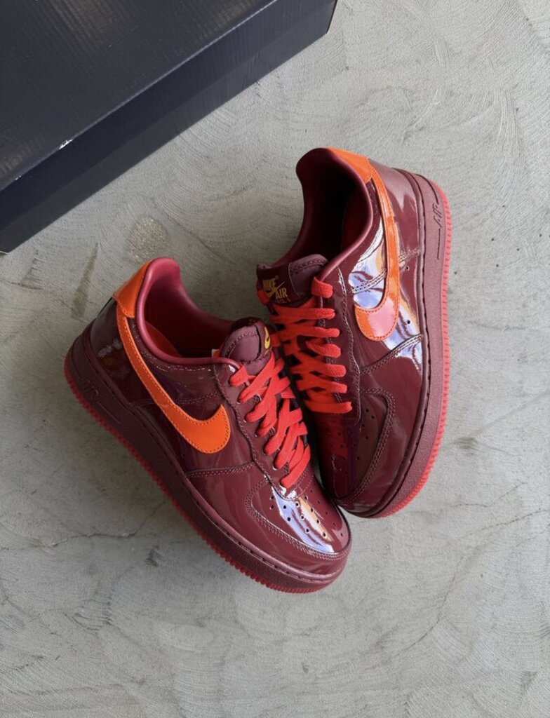 Nike Patent Leather Team Red Sz. 8M