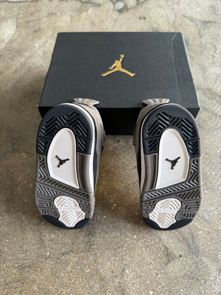 Jordan 4 Cave Stone sz. 9c