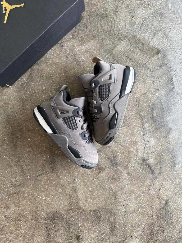 Jordan 4 Cave Stone sz. 9c