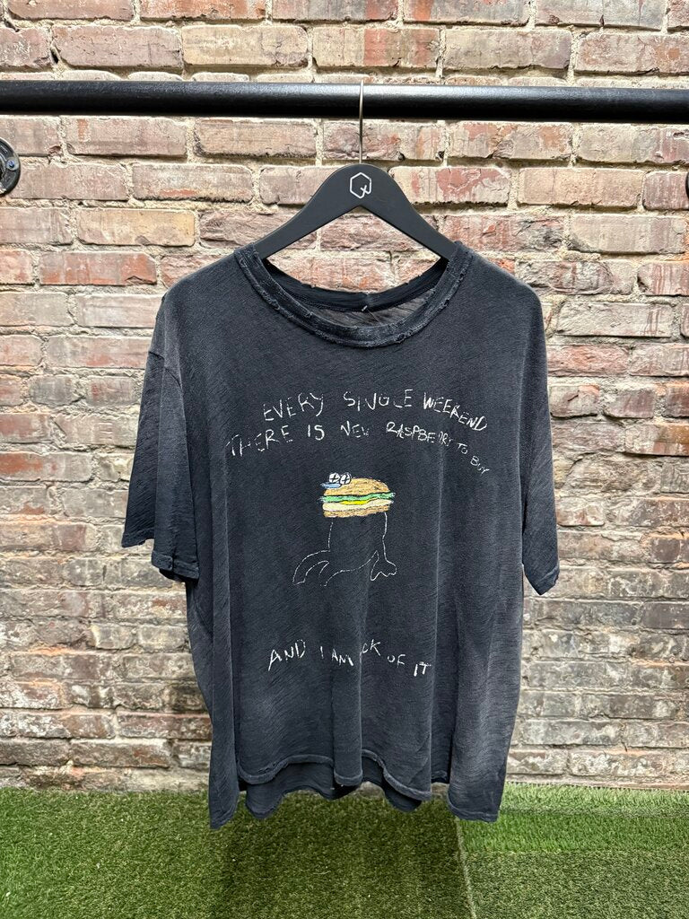 GV Gallery Raspberry Hills Burger Tee Sz. L
