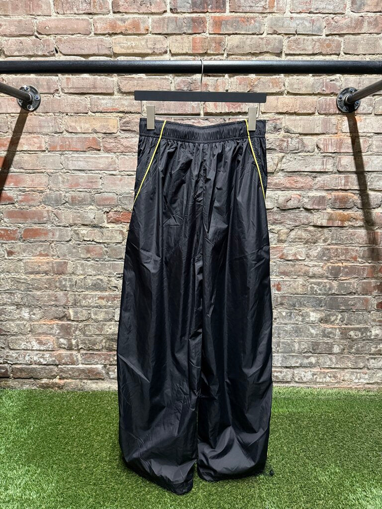 HMDD sweats sz. XS