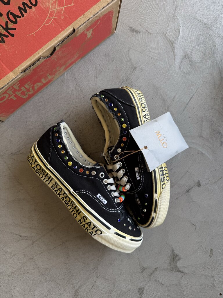Satoshi Nakamoto x Vans Round Lucky Charm sz. 8.5