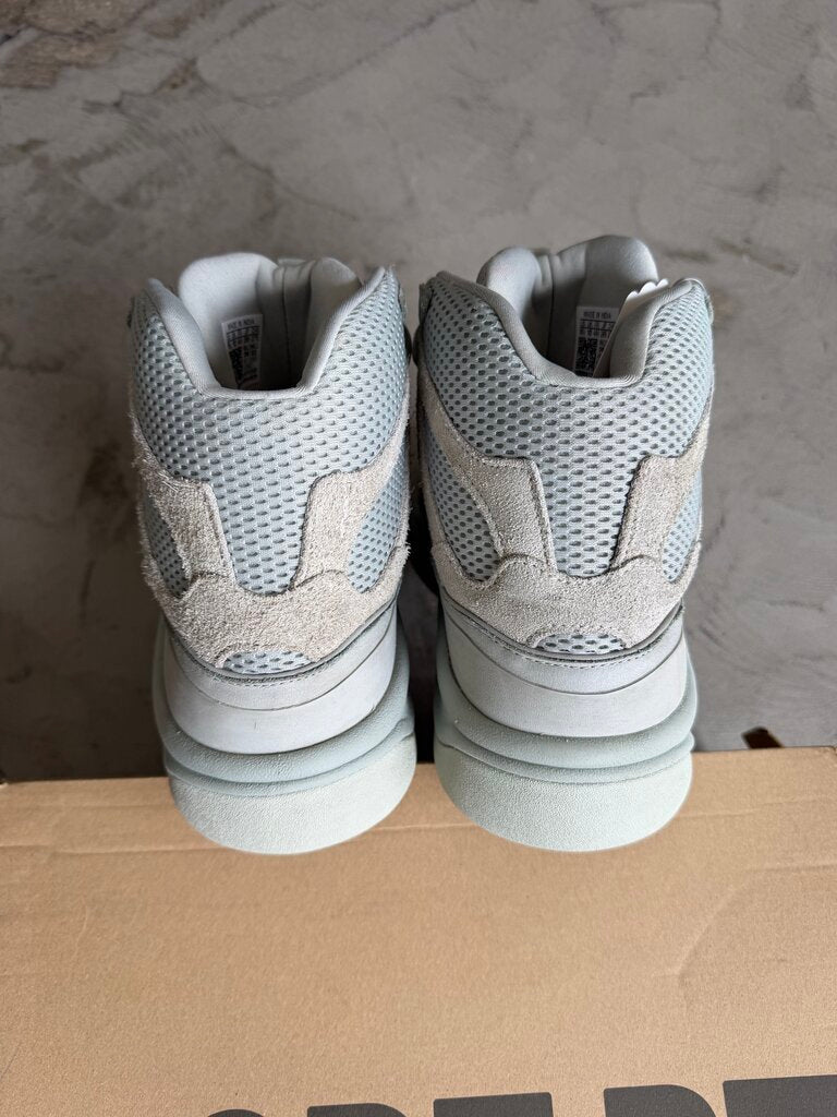 Yeezy Desert Boots Salt sz. 10.5