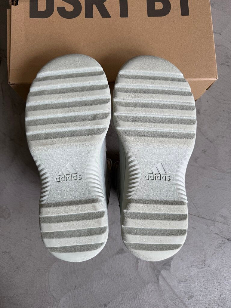 Yeezy Desert Boots Salt sz. 10.5