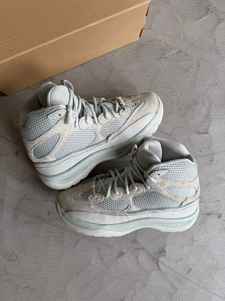 Yeezy Desert Boots Salt sz. 10.5