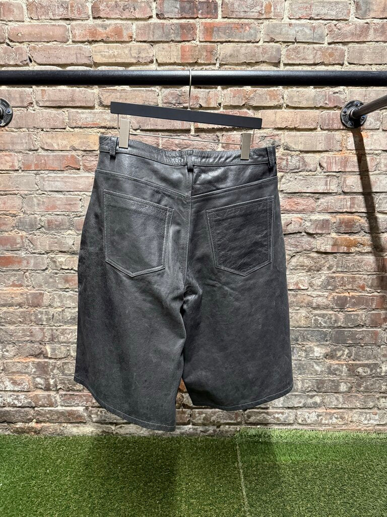 GV Gallery Leather Shorts sz. M