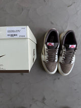 Travis Scott x Jordan 1 Reverse Mocha sz. 7.5