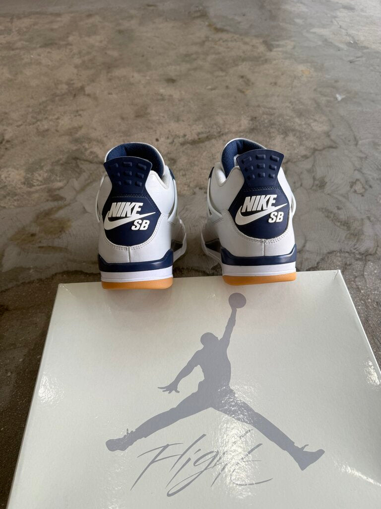 Jordan 4 SB Navy sz. 11