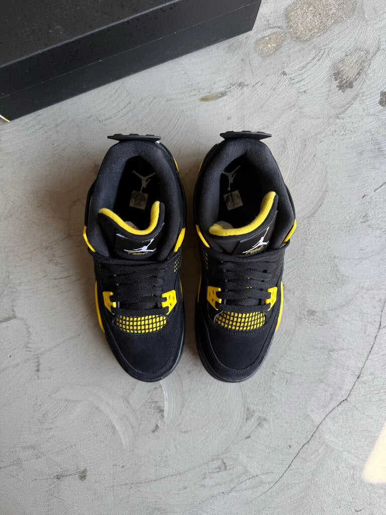 Jordan 4 Thunder sz. 7Y
