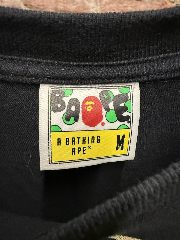 Bape Monogram Tee blk/gold sz. M