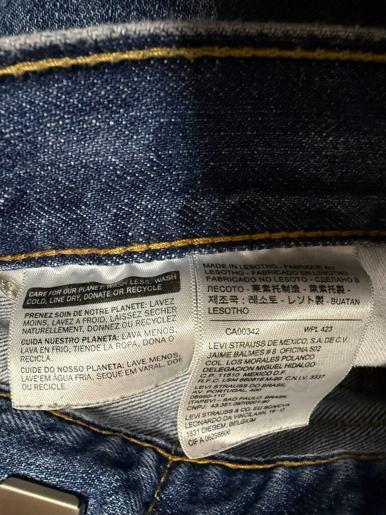 Vintage Levi Blue Denim sz. 40