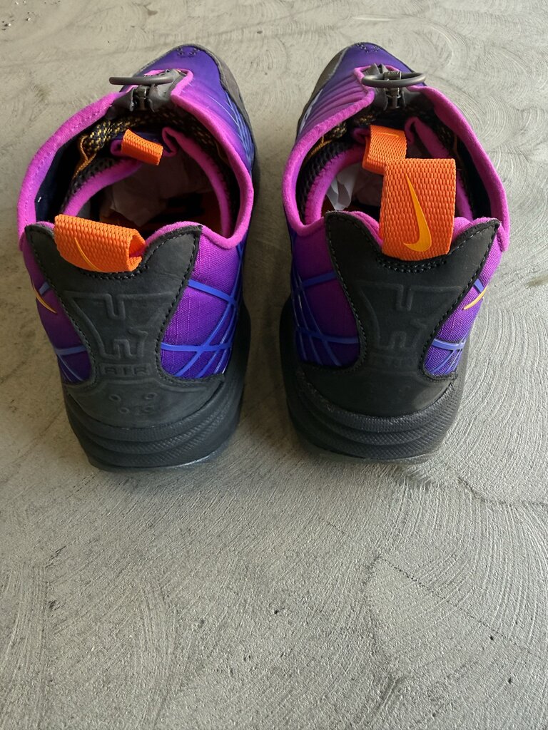 Nike Air Max Sunder SP Kids of Immigrants sz. 9.5