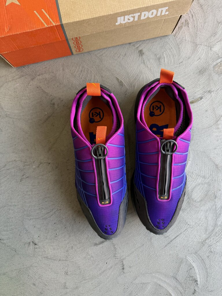 Nike Air Max Sunder SP Kids of Immigrants sz. 9.5