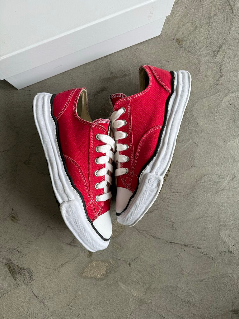 Maison Mihara Yasuhiro Peterson sz. 45
