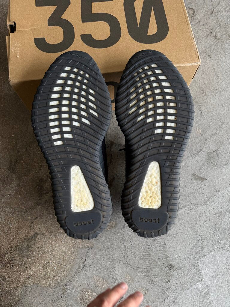 Yeezy 350 Dazzling Blue sz. 13