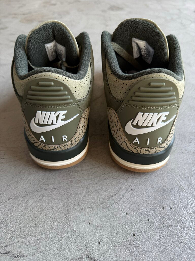 Jordan 3 Family Affair sz. 9