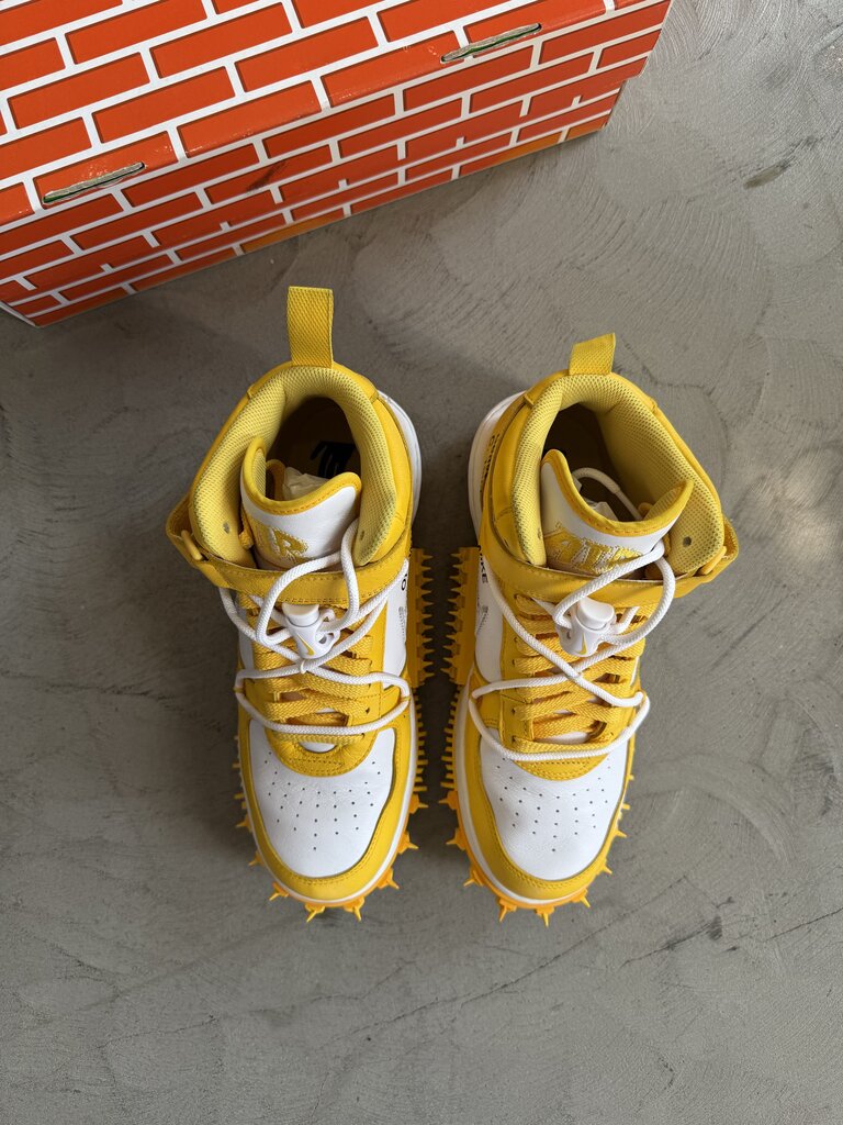Off-White x AF1 Mid sz. 10