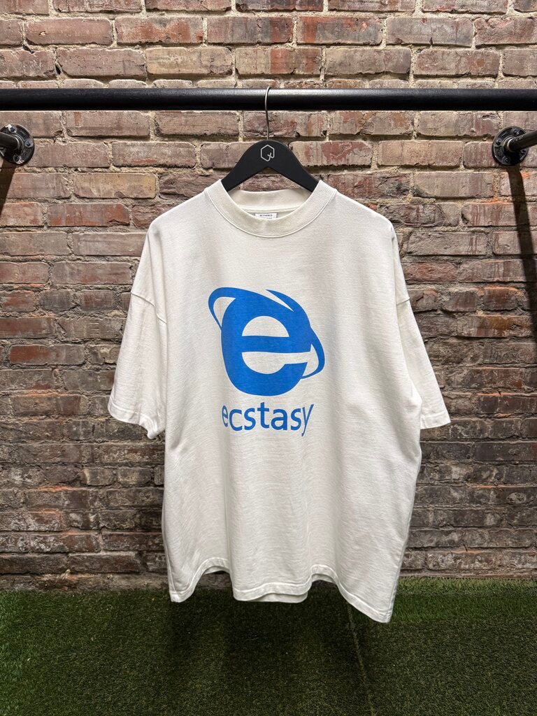 Vestments Ecstasy Tee sz. XXS