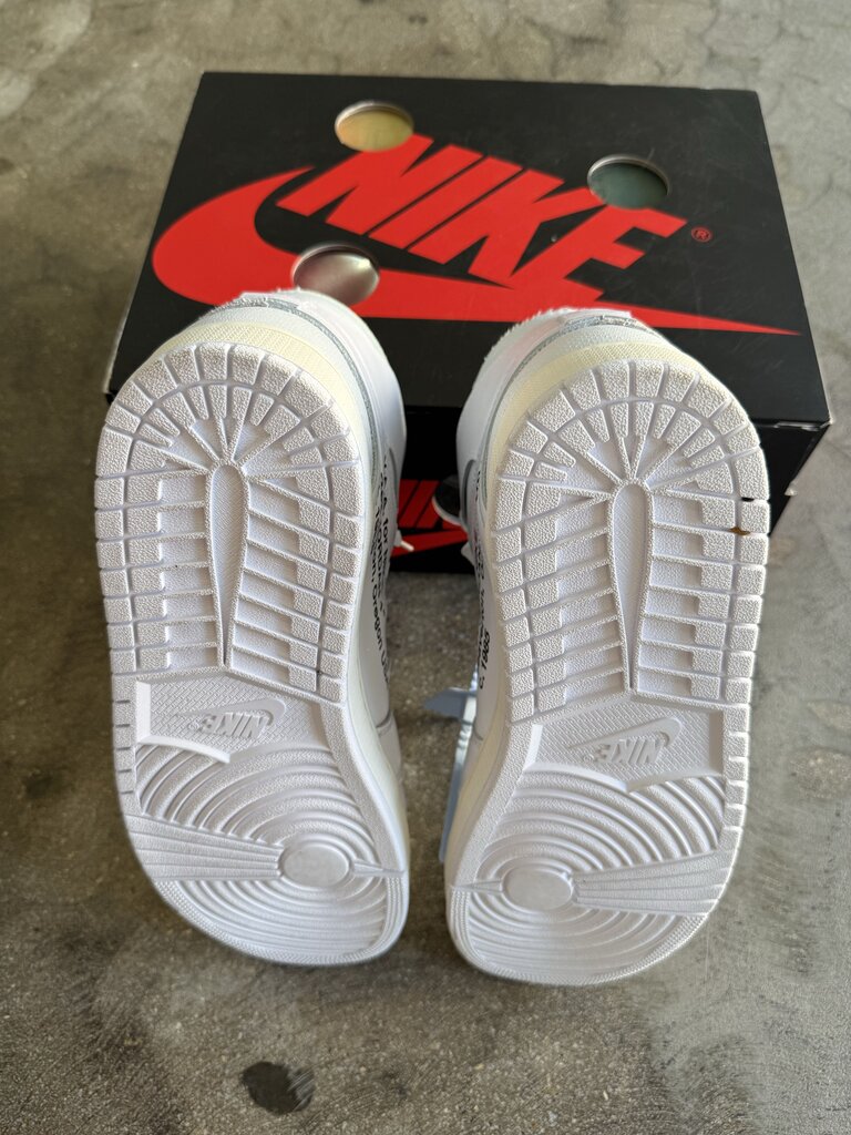 Virgil Abloh Jordan 1 Archive Alaska Sz. 8