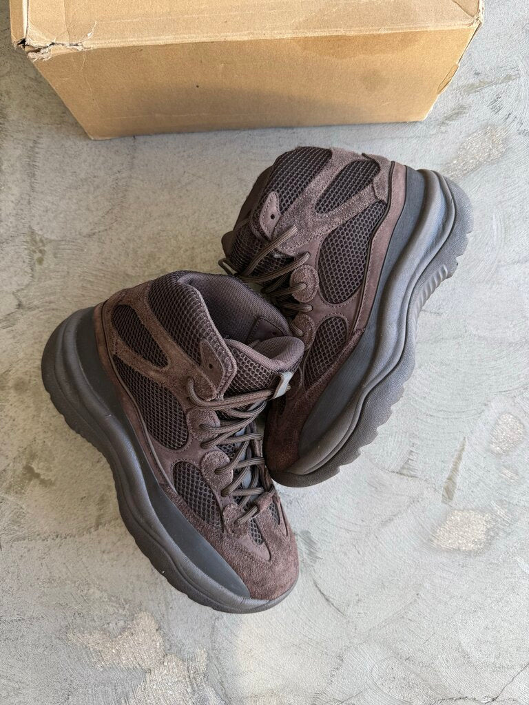Yeezy Boot Oil sz. 8.5