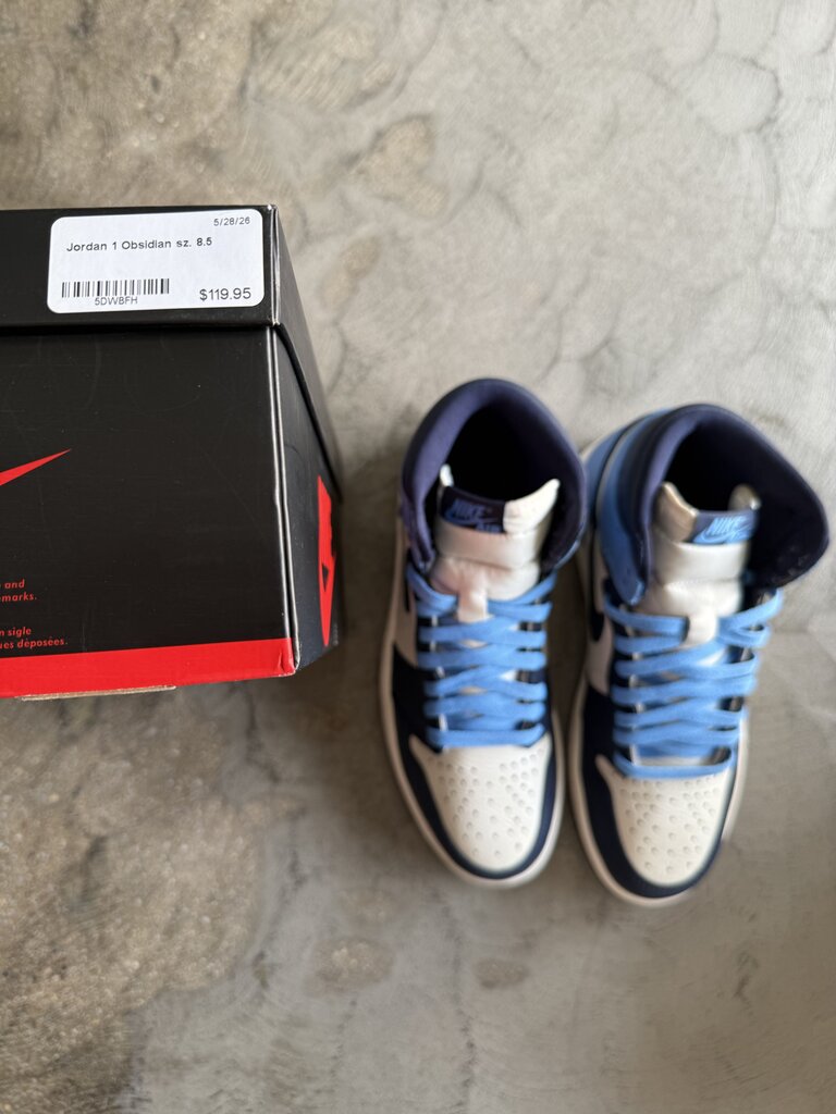 Jordan 1 Obsidian sz. 8.5