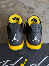 Jordan 4 Thunder sz. 11.5