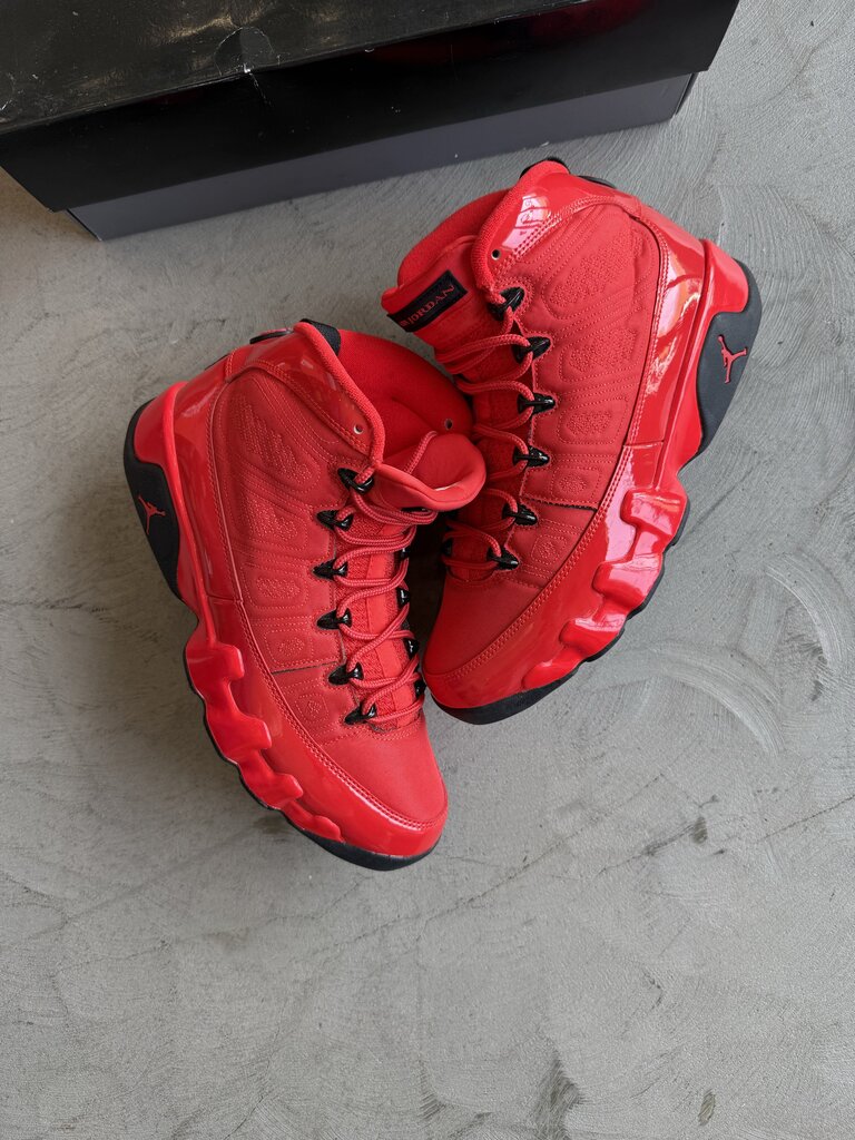 Jordan 9 Chile Red sz. 8