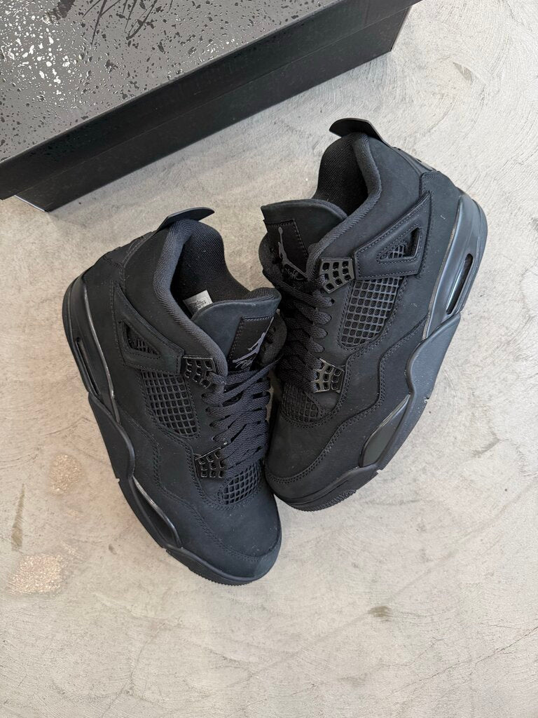 Jordan 4 Black Cat sz. 10