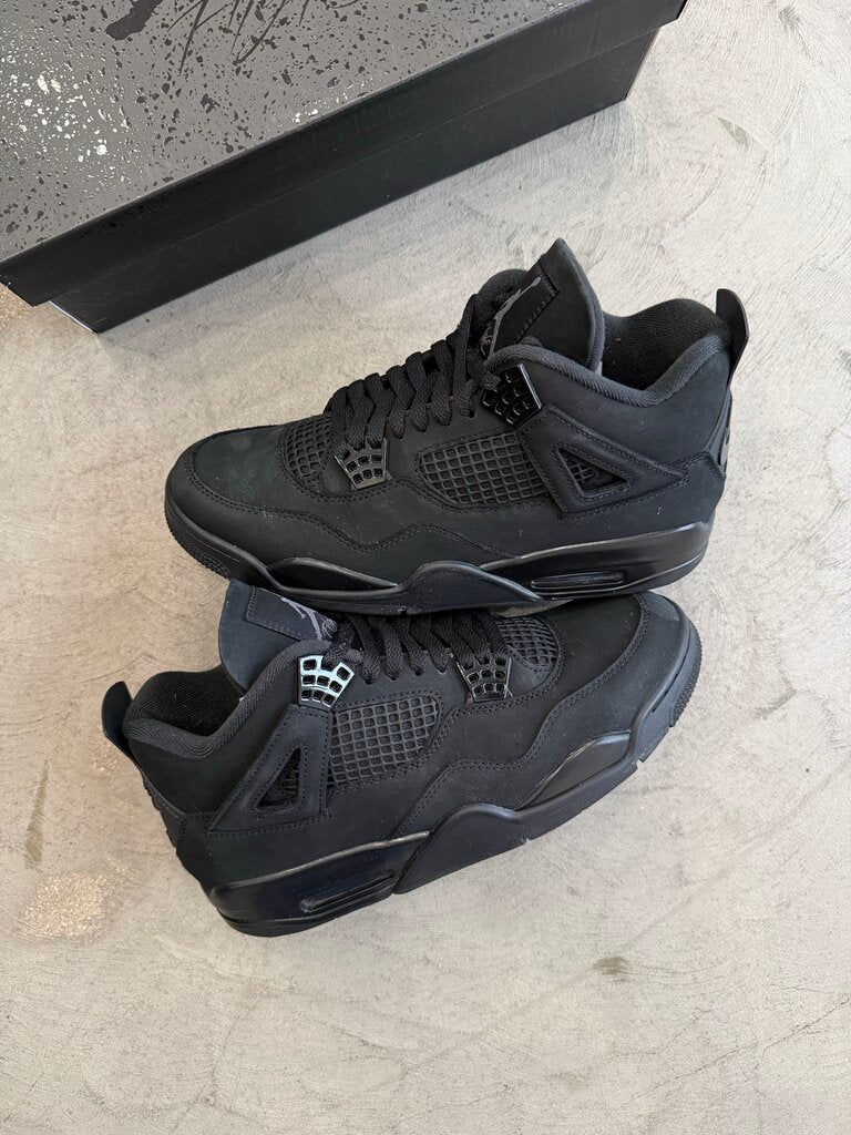 Jordan 4 Black Cat sz. 10
