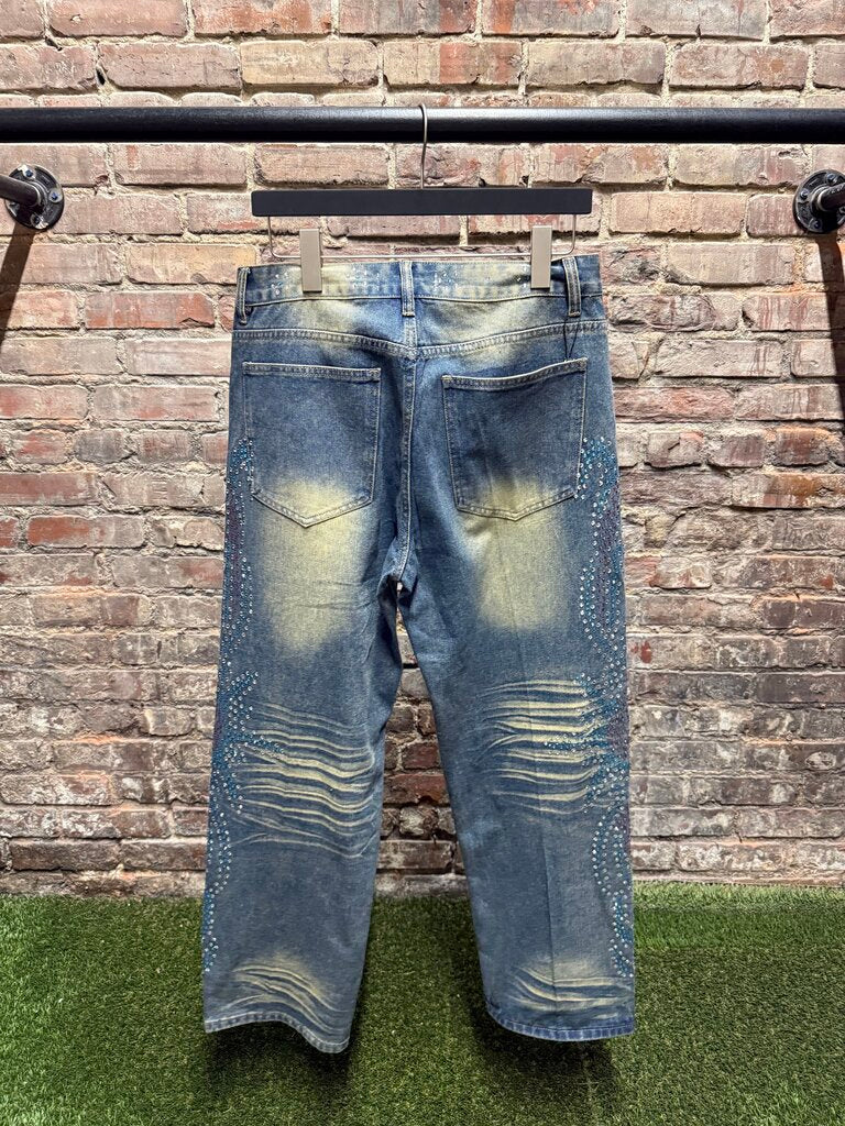 Vale State Light Washed Mud Fade Rhinestone Jeans Sz. 32
