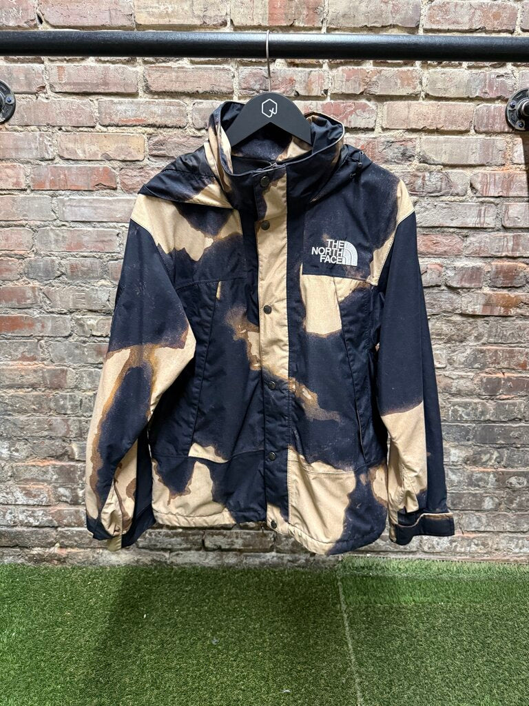 Supreme X NorthFcae Bleach Windbreaker Jacket Sz. S