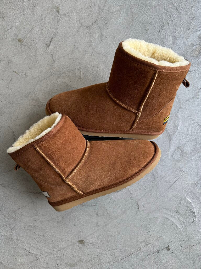 GV Gallery Raspberry Hills Boots sz. 13 (no box)