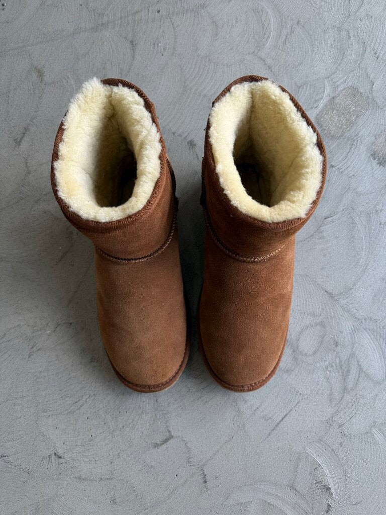 GV Gallery Raspberry Hills Boots sz. 13 (no box)