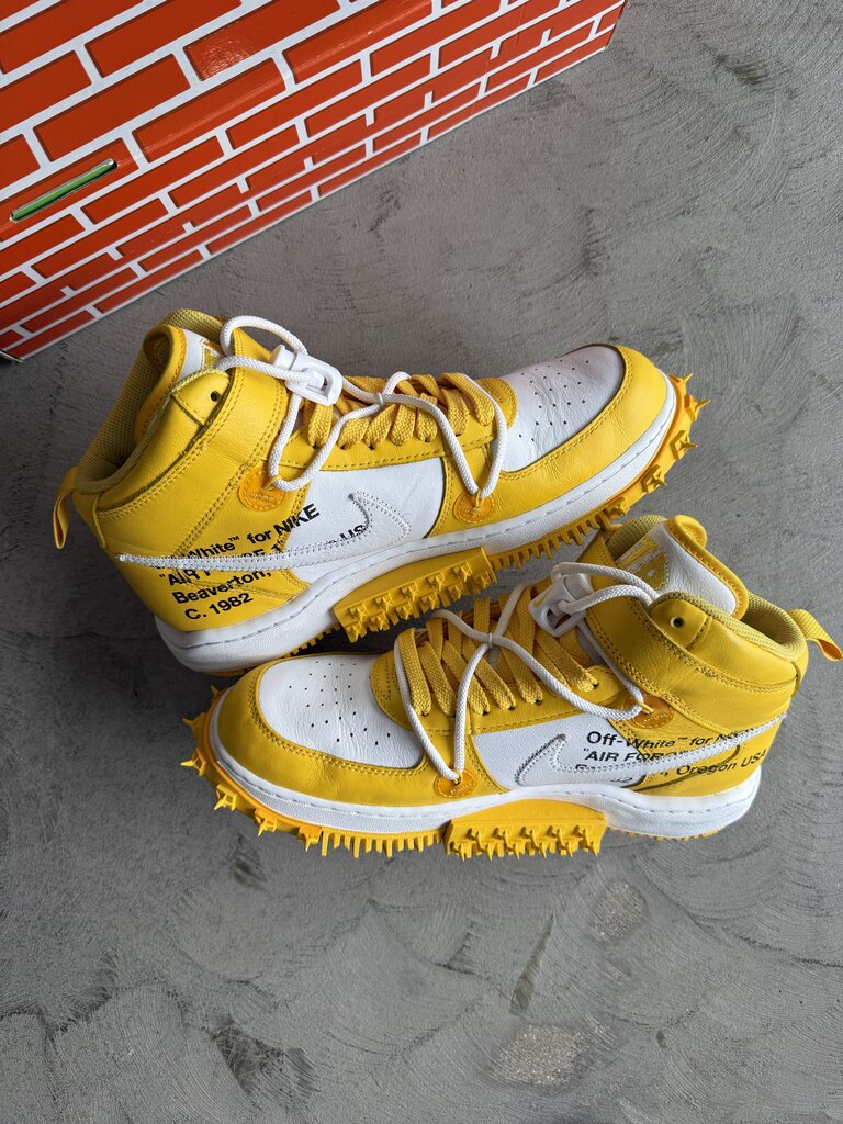Nike X Off-White Air Force 1 Mid Canary Yellow Sz. 9.5M