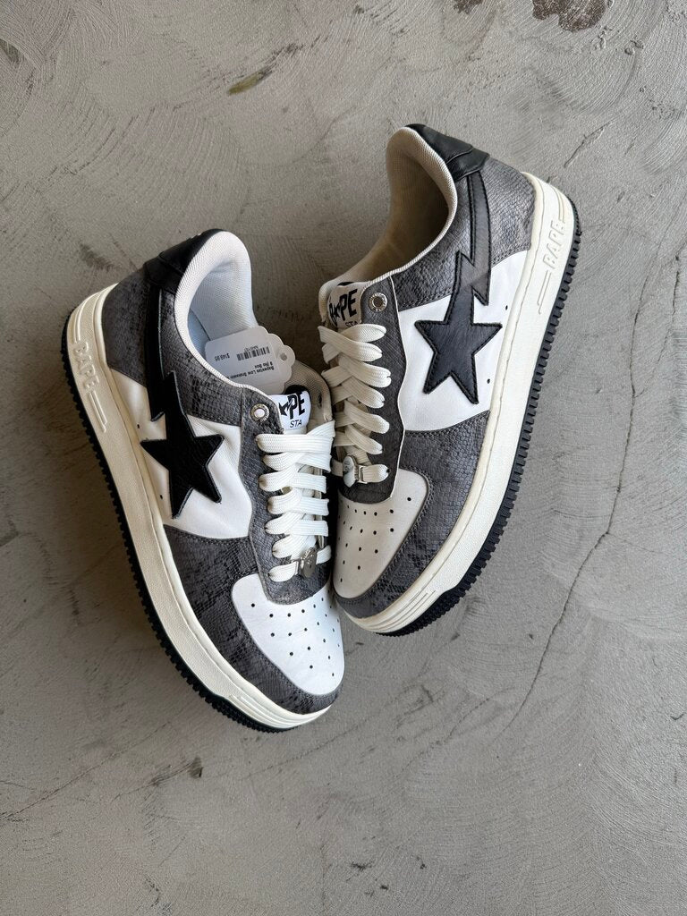 Bapestas Low Snakeskin Sz. 9 |No Box
