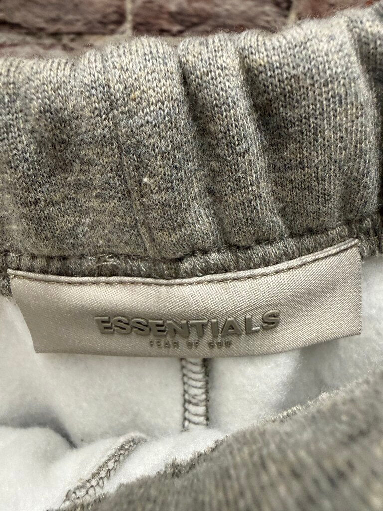 Essentials Fear Of God Dark Oatmeal Shorts Sz. L