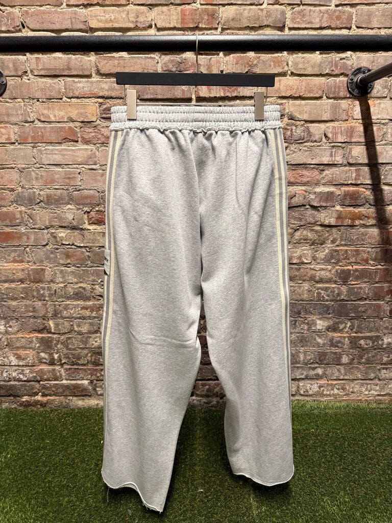 Gv Gallery Lily Leon Sweatpants Sz. M